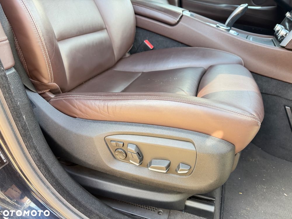 BMW 5GT 535i xDrive - 17