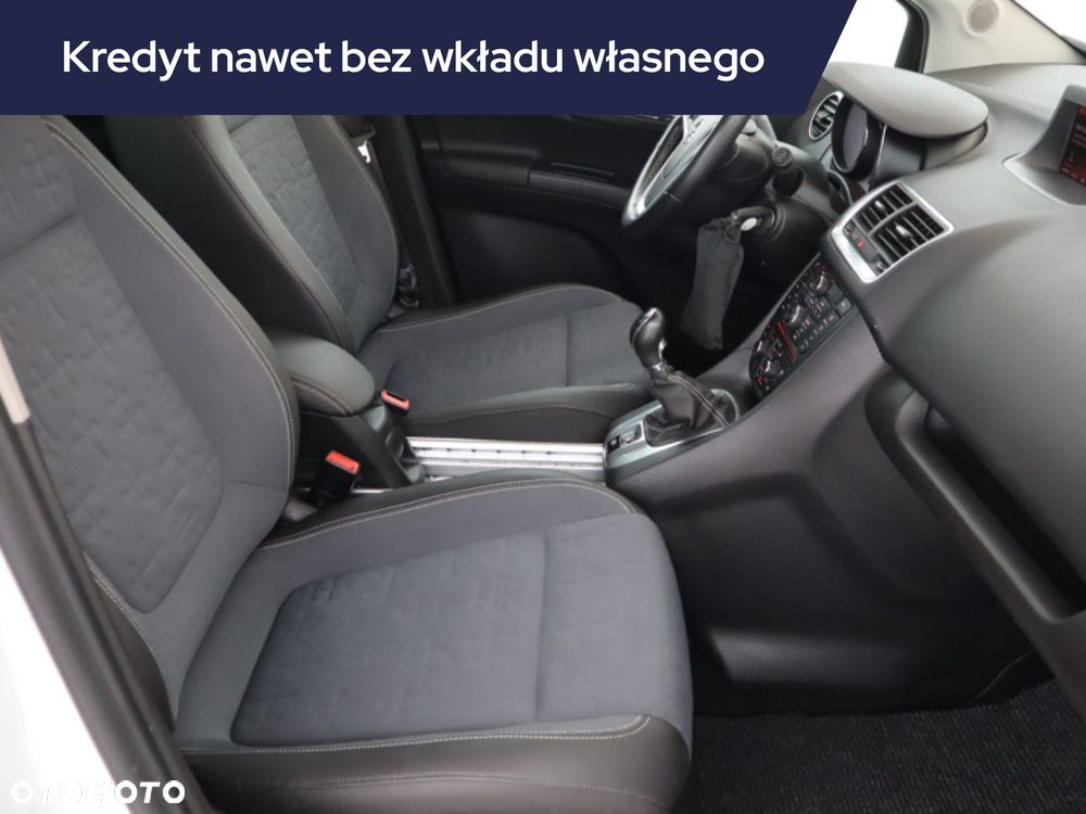 Opel Meriva - 11