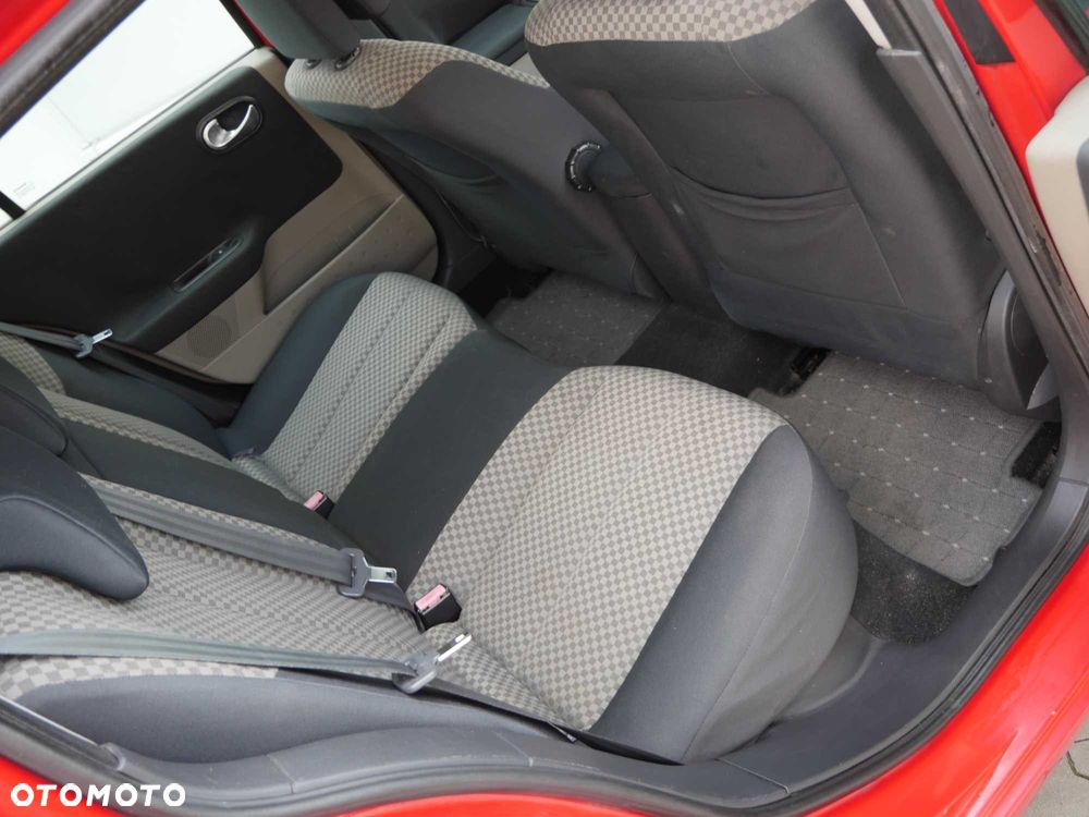 Renault Megane - 8