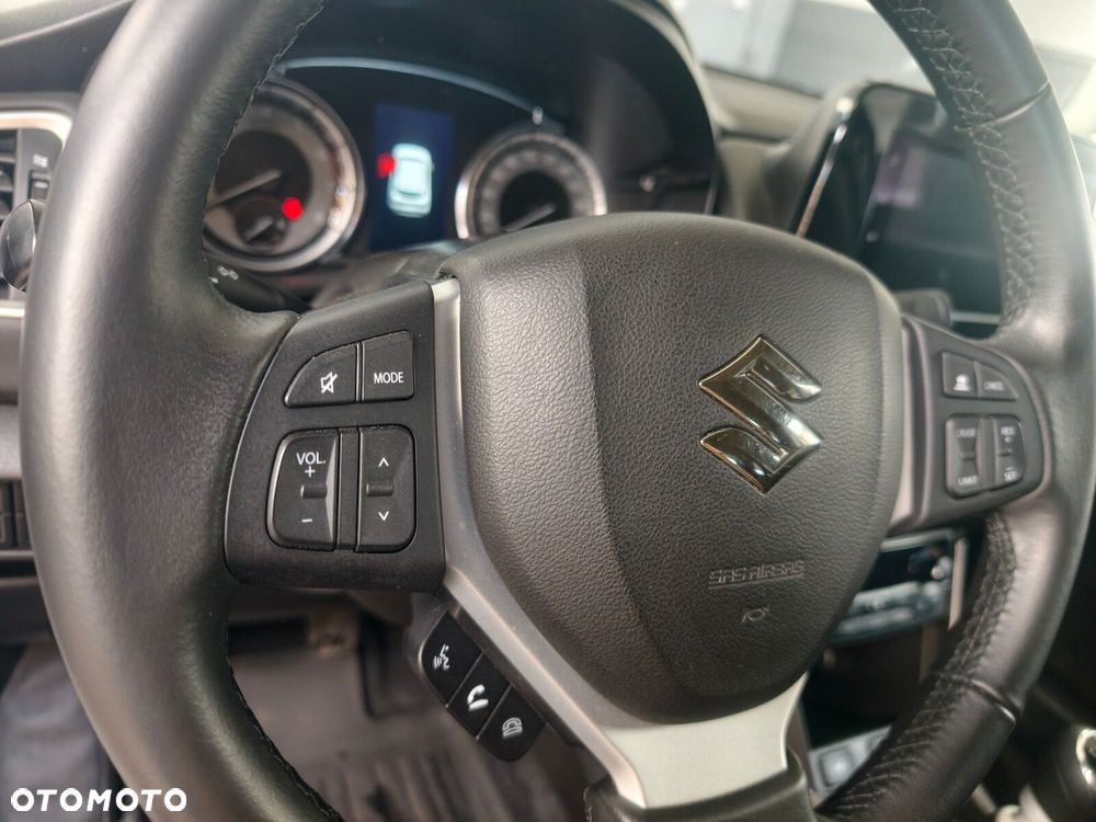Suzuki S-Cross - 13