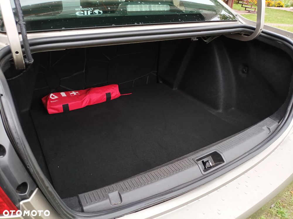 Renault Fluence - 14