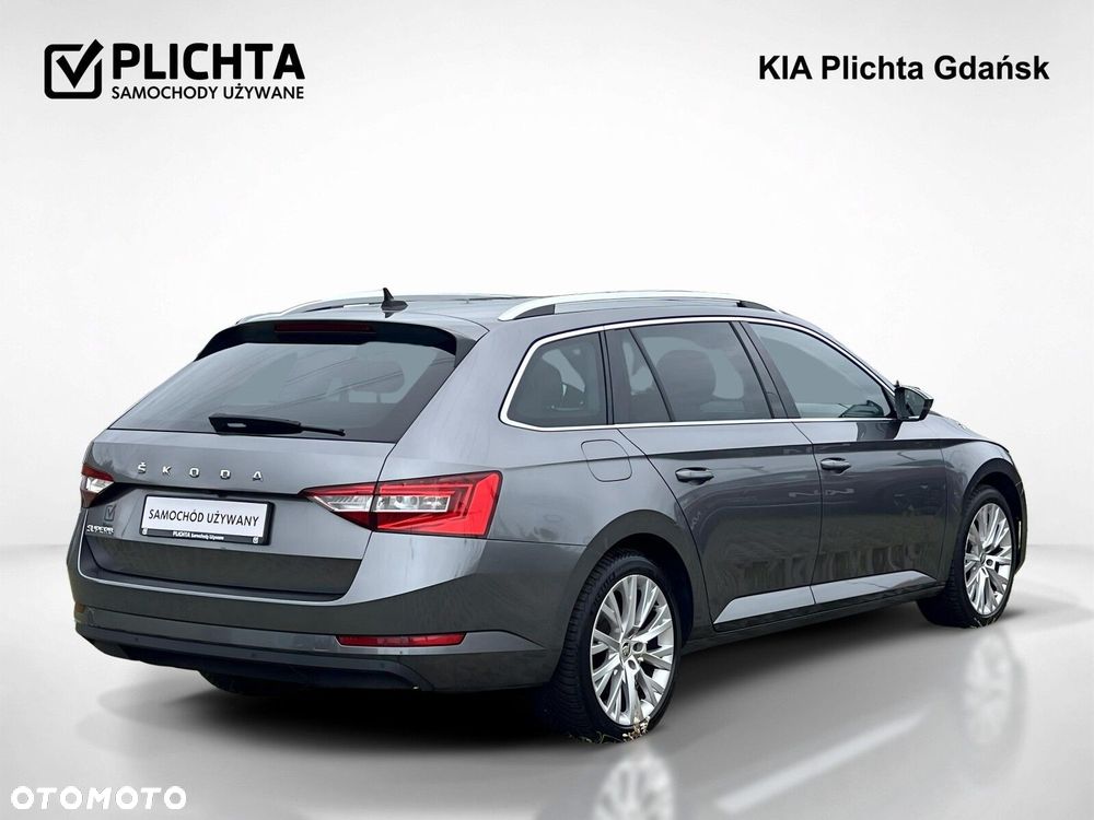 Skoda Superb 2.0 TDI SCR Style DSG - 5