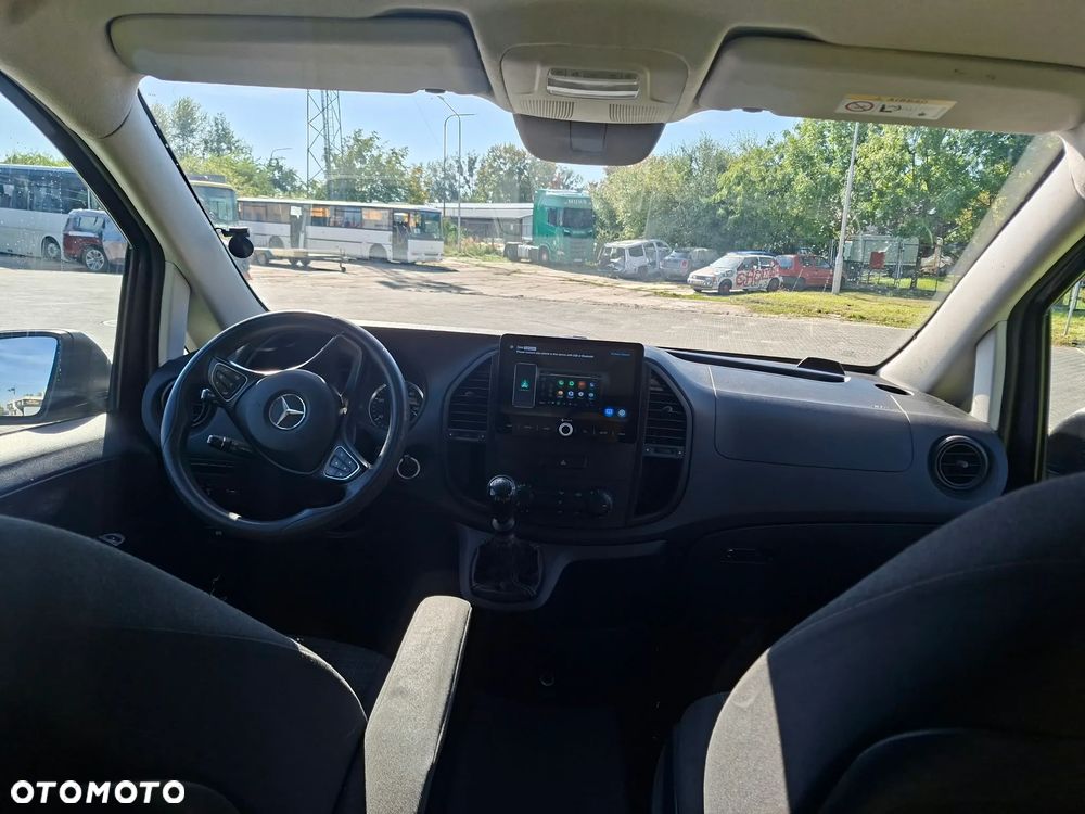 Mercedes-Benz Vito - 12