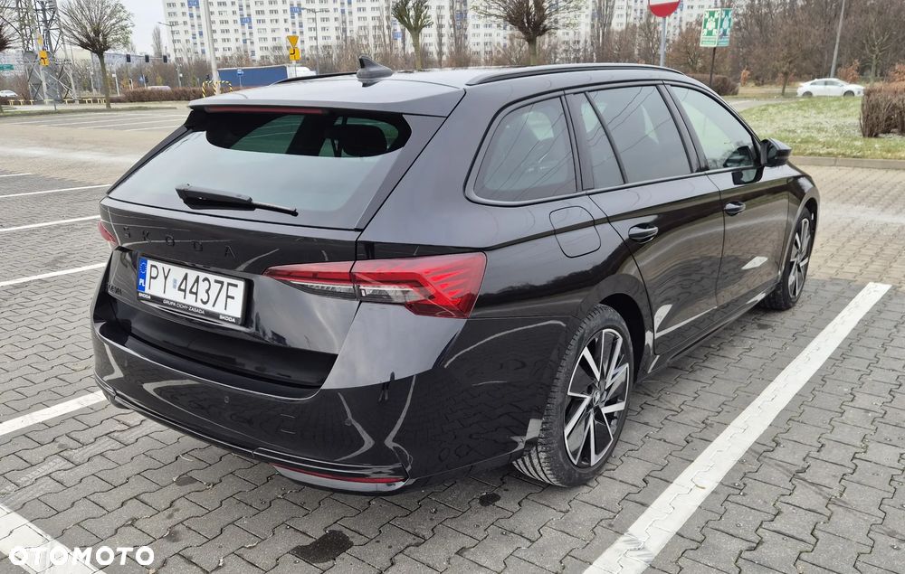 Skoda Octavia 1.5 TSI mHEV DSG Sportline - 5