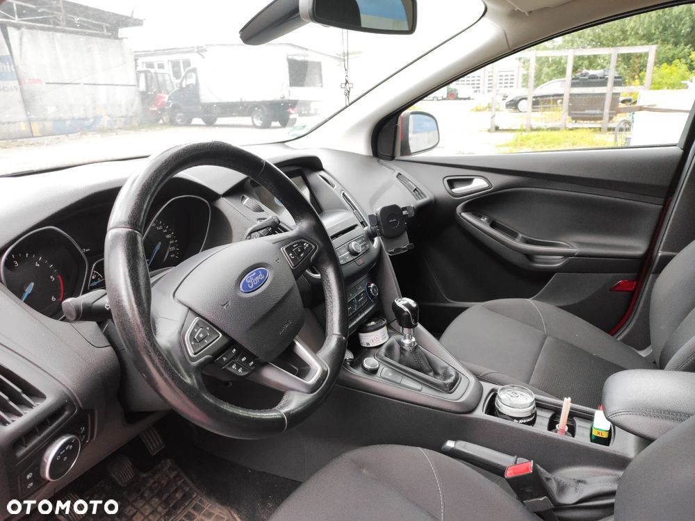 Ford Focus 1.5 TDCi DPF Start-Stopp-System Trend - 10