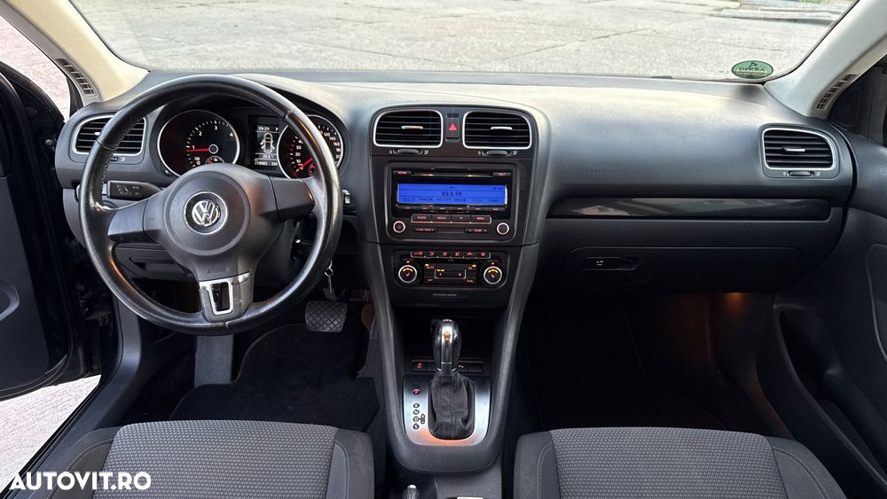 Volkswagen Golf 1.6 TDI DPF DSG BlueMotion Technology Highline - 14