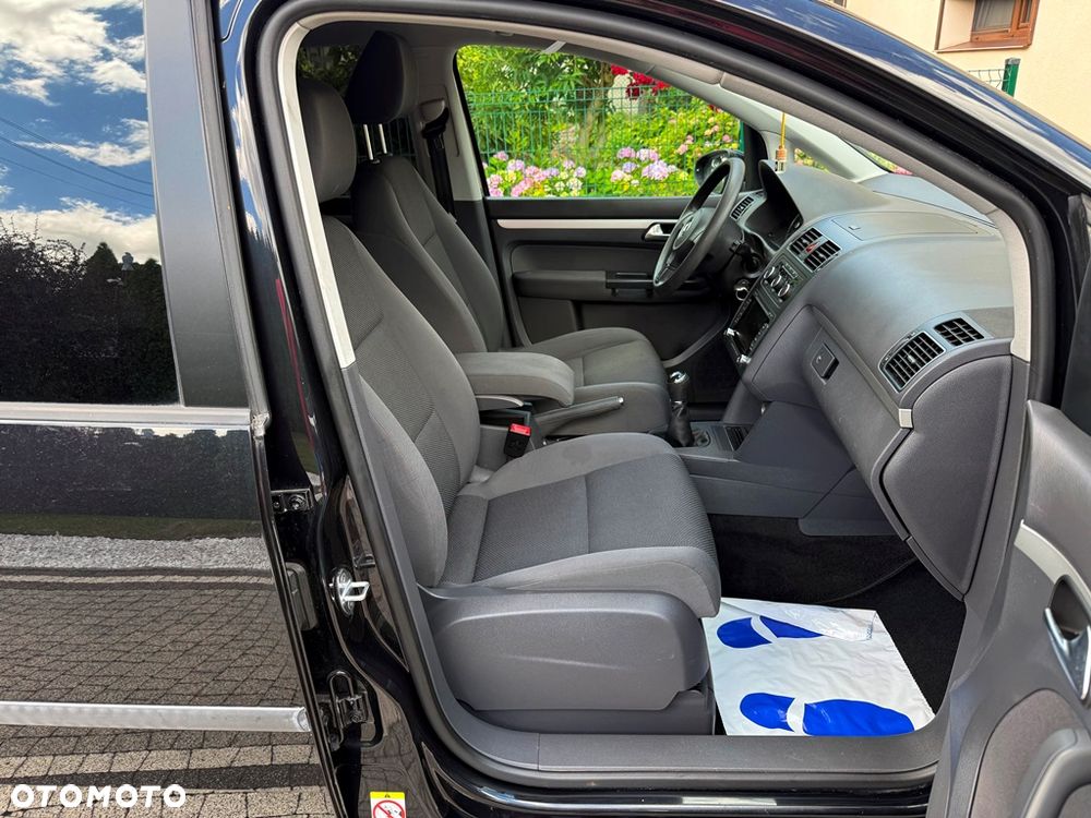 Volkswagen Touran 1.2 TSI BlueMotion Technology Life - 25