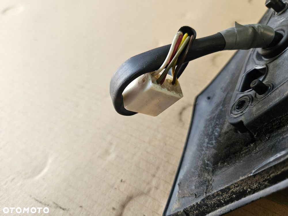 toyota avensis t25 06-08 lusterko prawe 1g3 5 pin - 3