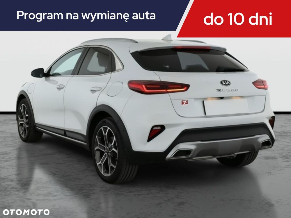 Kia XCeed - 6
