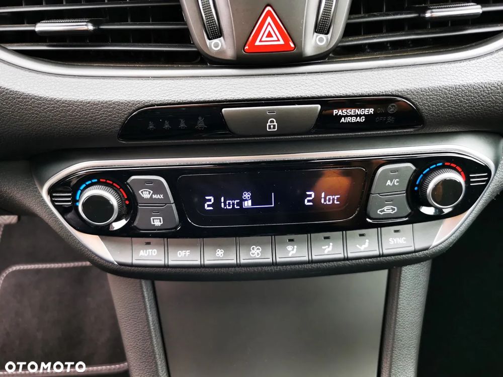 Hyundai i30 1.4 T-GDI Intro Edition - 20