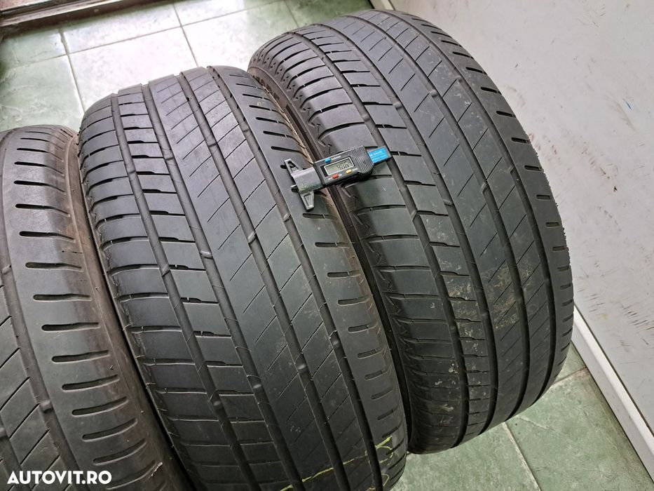 4 anvelope 245/50 R19 Bridgestone (steluța BMW) - 4
