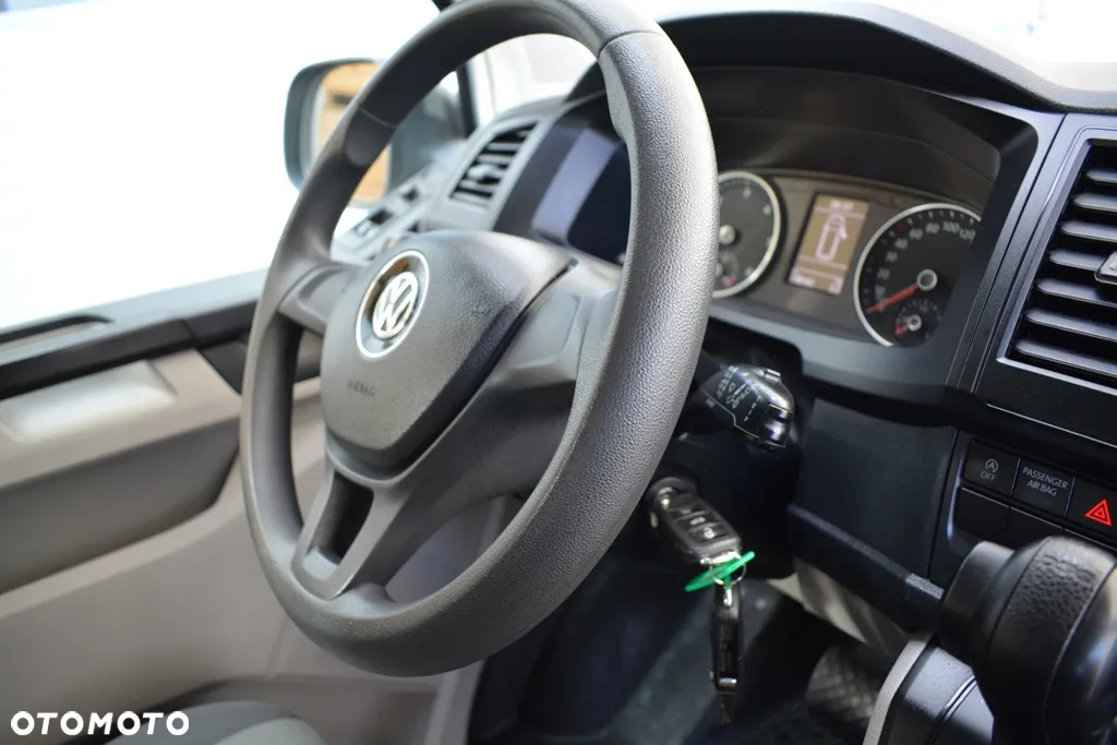 Volkswagen Transporter T6 TDI L1H1 DSG - 30