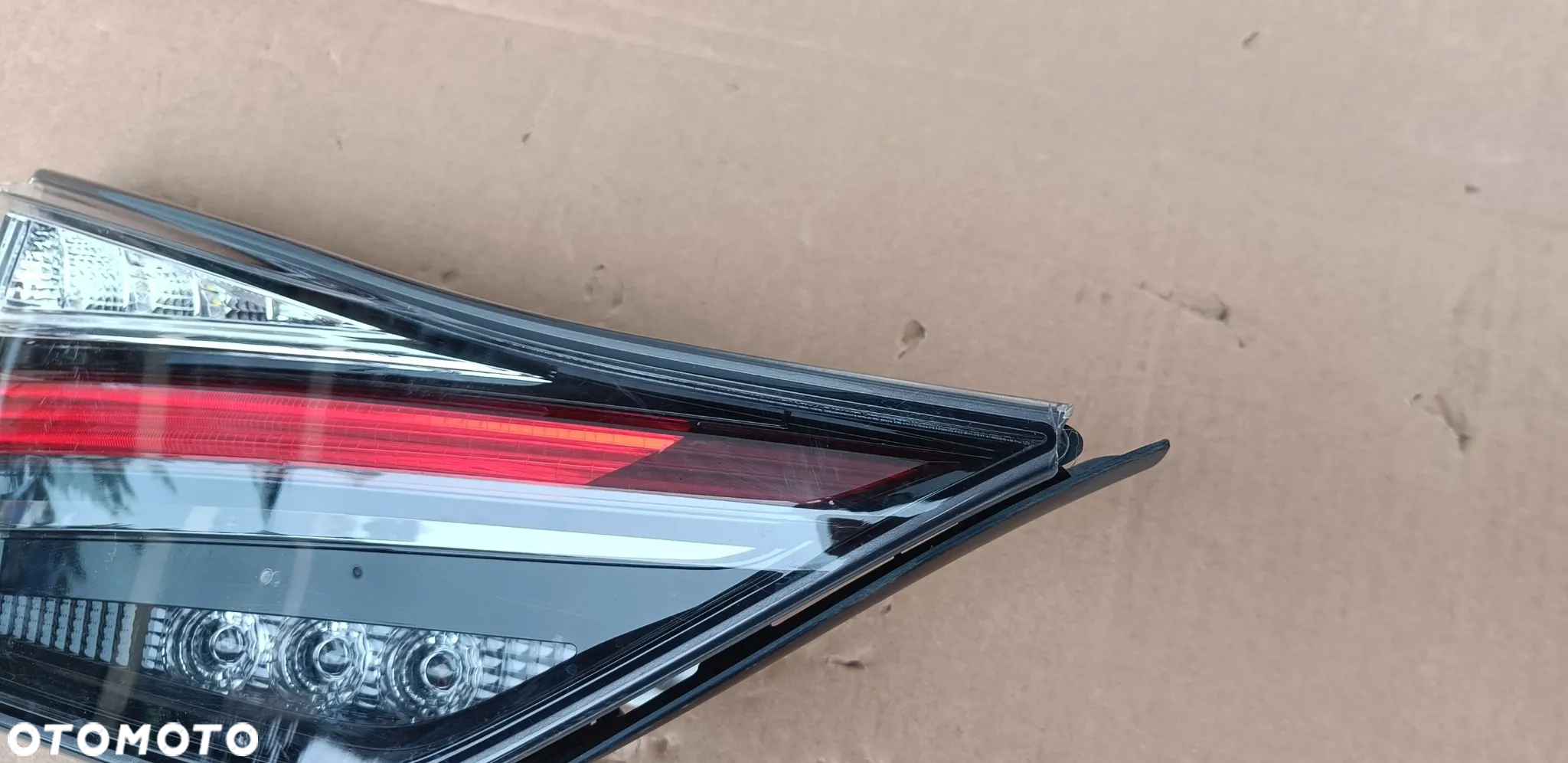 LEXUS GS IV LIFT LAMPA LEWA LED TYŁ - 7
