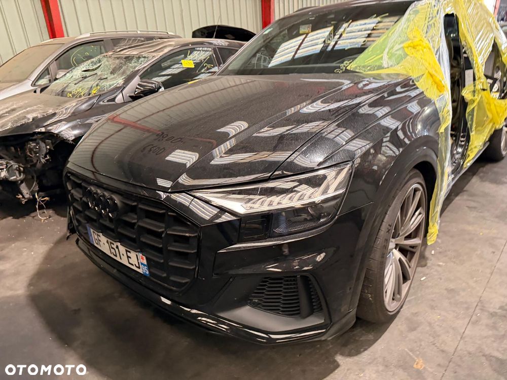 Audi Q8 60 TFSIe quattro tiptronic - 27