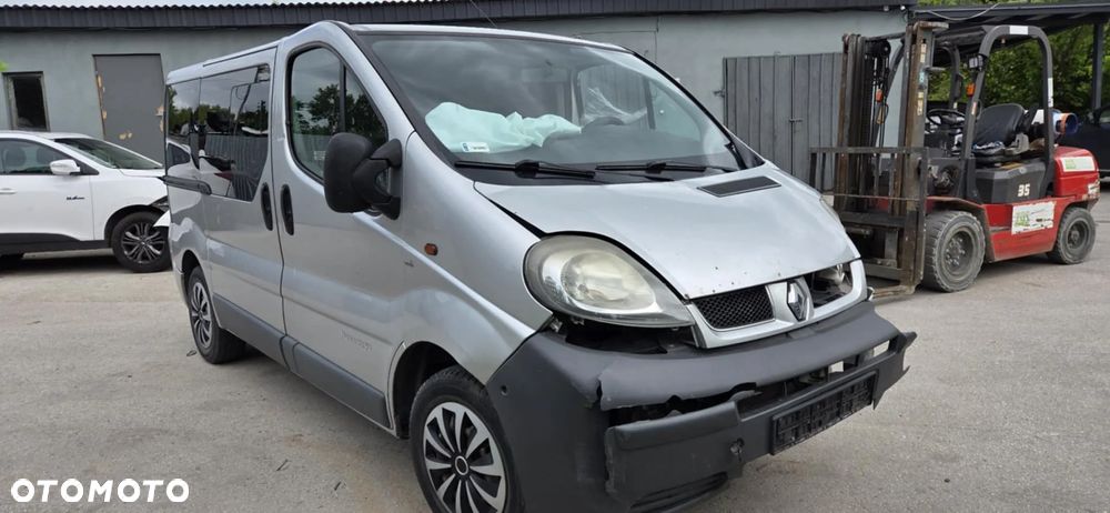 RENAULT TRAFIC II VIVARO fotel kierowcy lewy przód - 8