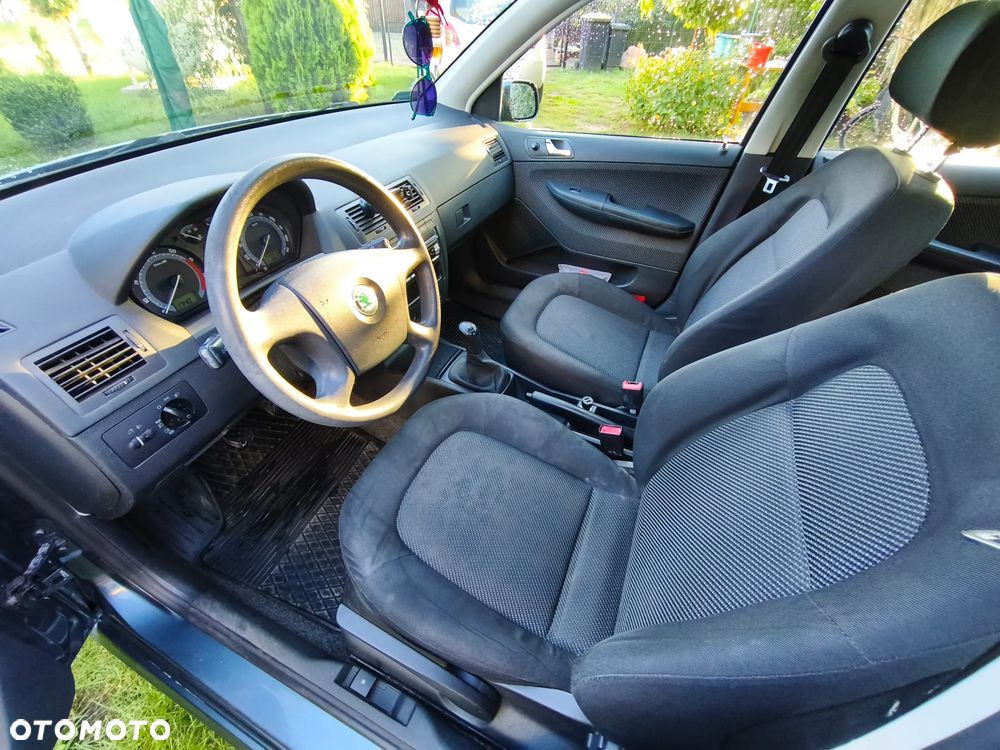 Skoda Fabia 1.4 16V Comfort - 8
