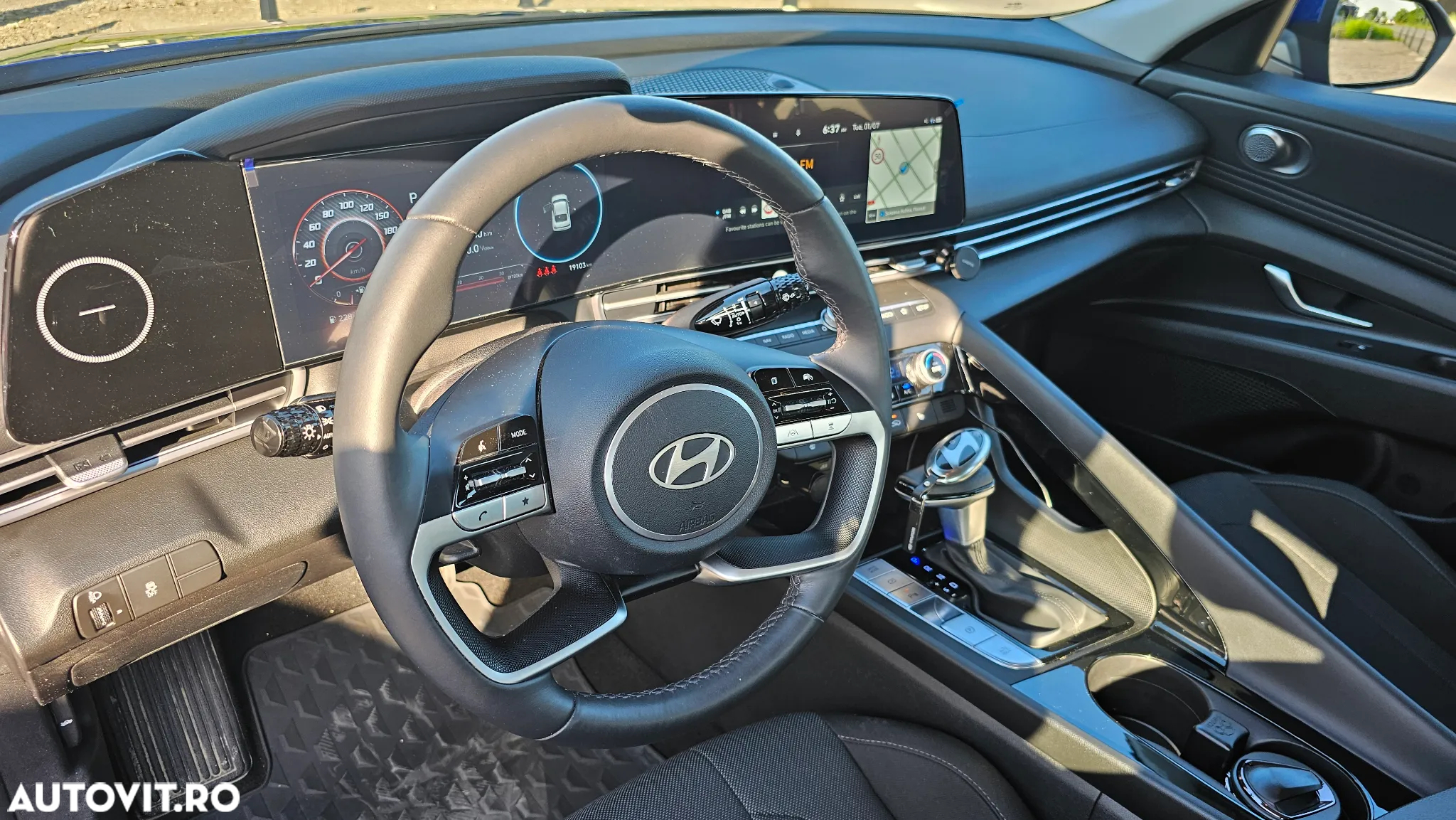 Hyundai Elantra 1.6 l 123 CP CVT Highway - 10