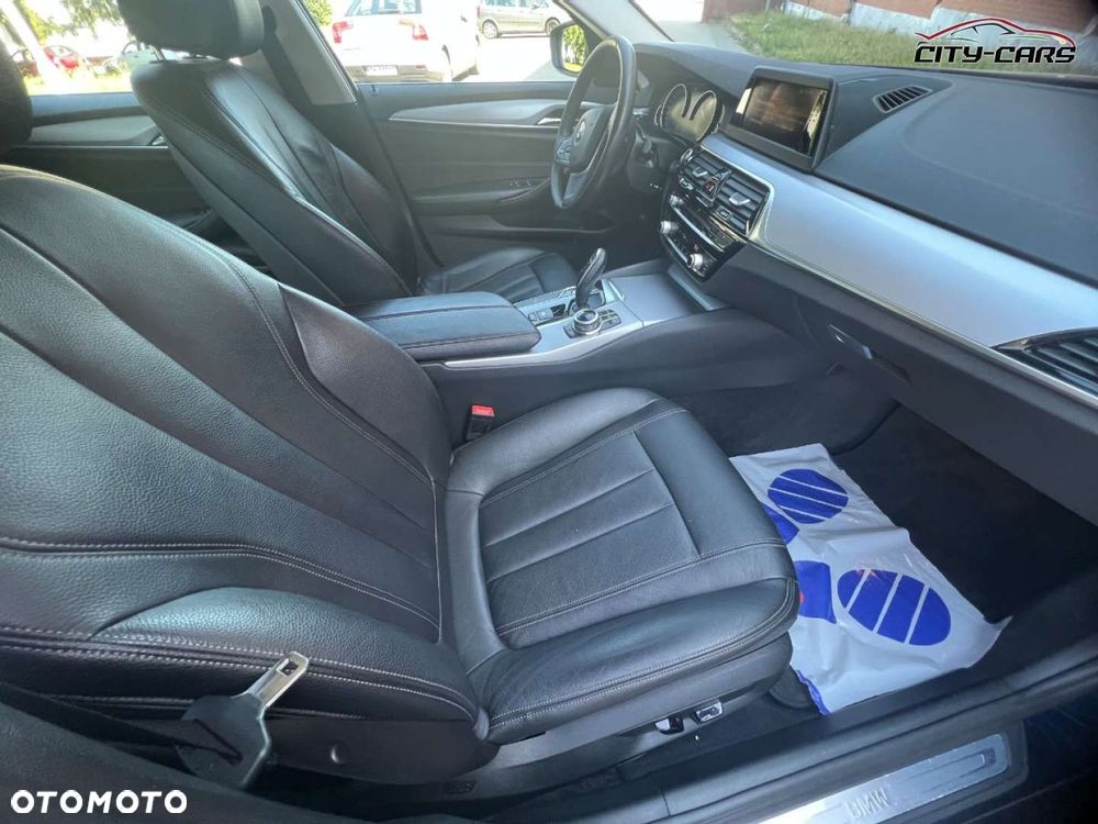 BMW Seria 5 - 36