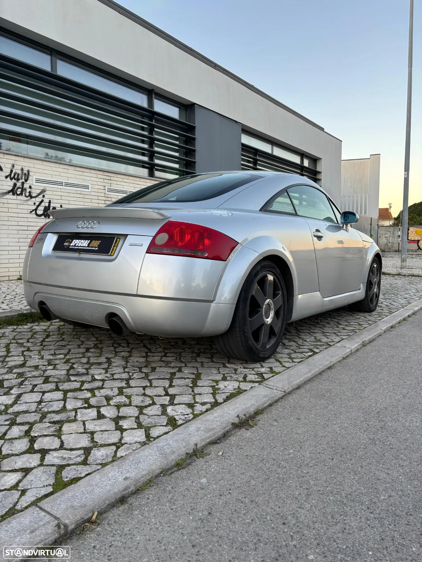 Audi TT Coupé 1.8 T quattro S-line - 11