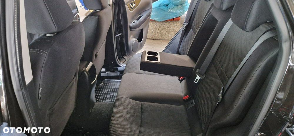Nissan Qashqai - 13