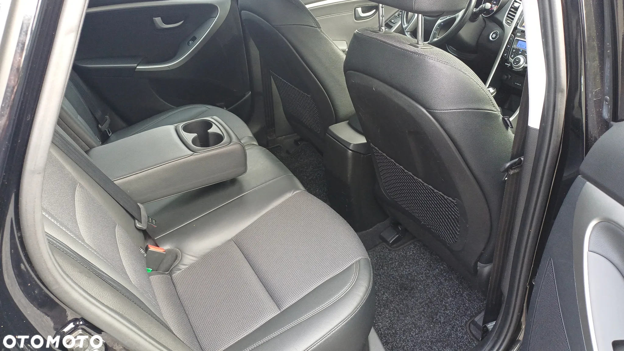 Hyundai i30 1.6 CRDI Automatik Style - 17