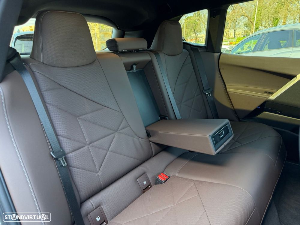 BMW iX xDrive 40 Pack Desportivo - 22