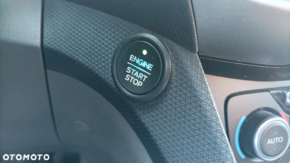 Ford Transit Connect - 22
