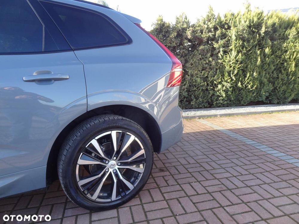 Volvo XC 60 B5 B AWD Geartronic RDesign - 9