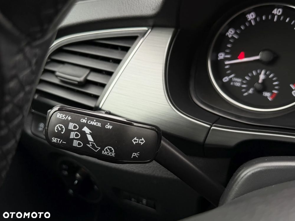 Skoda Fabia - 8