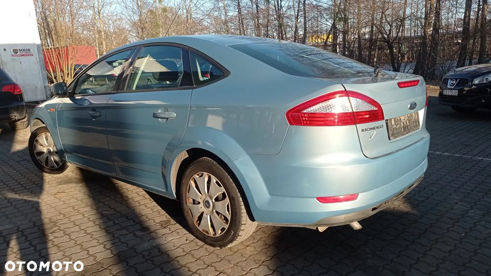 Ford Mondeo 1.6 Titanium - 13
