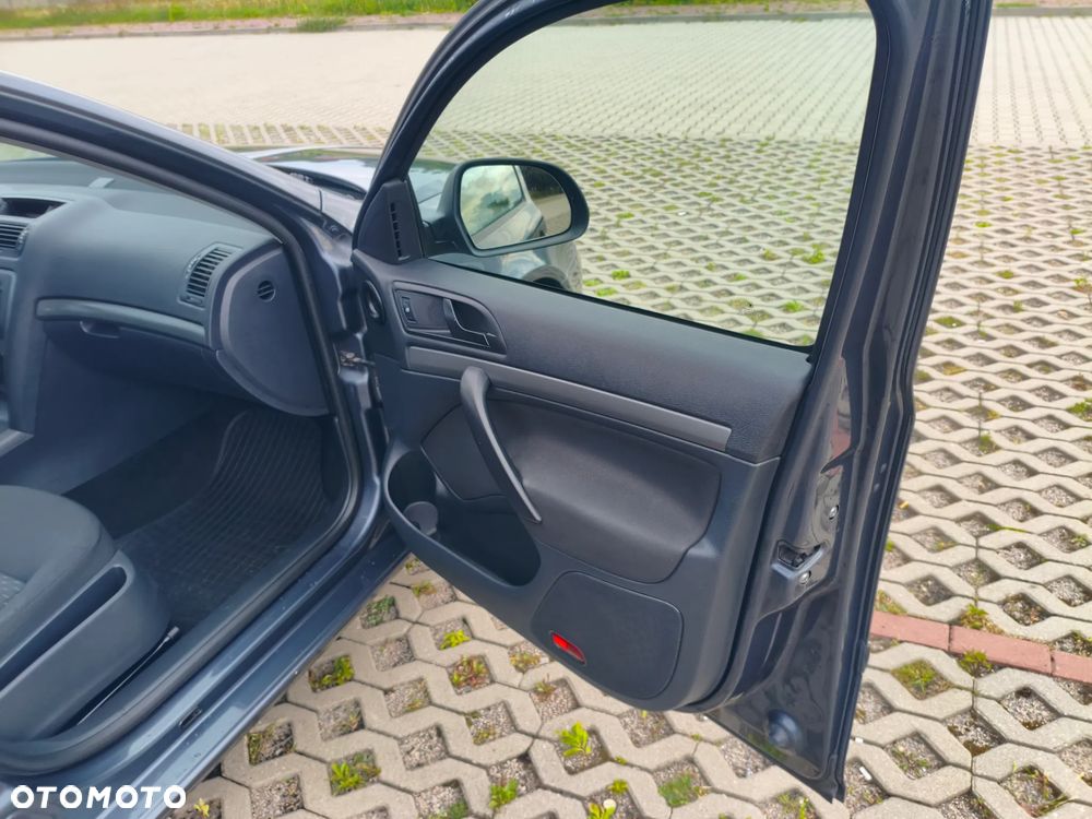 Skoda Octavia 1.9 TDI Ambiente - 25