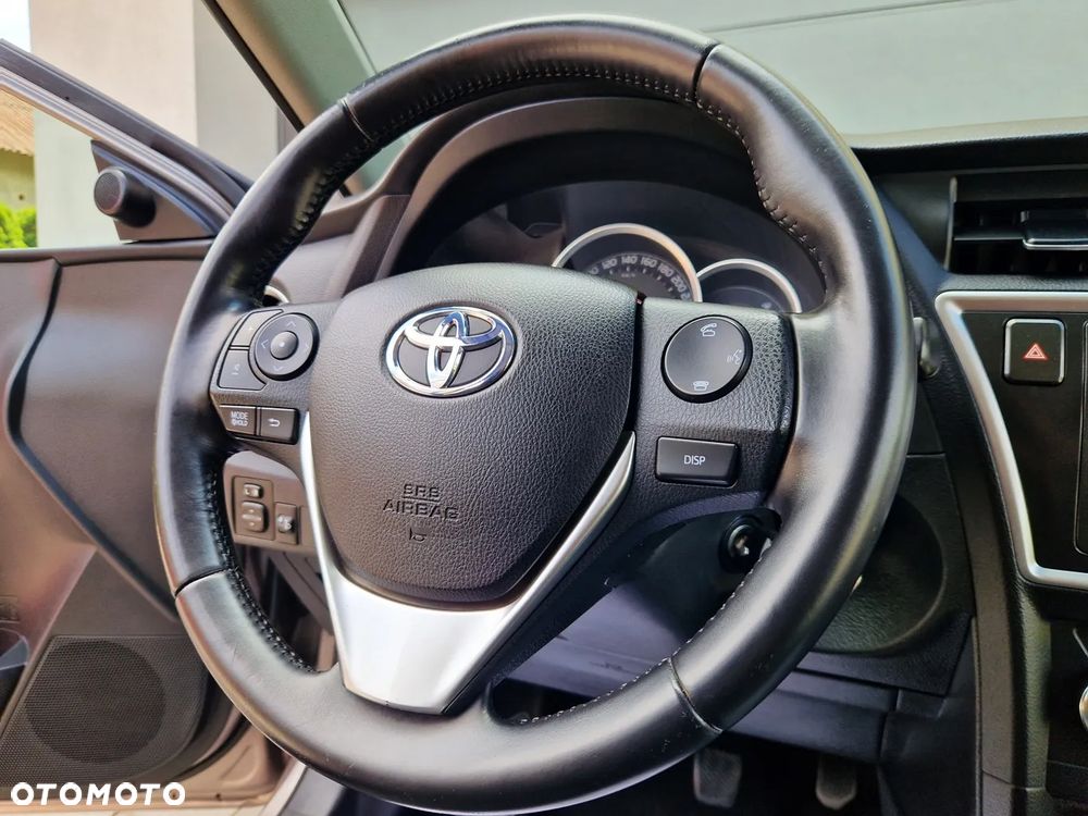 Toyota Auris 1.6 Valvematic Edition - 25