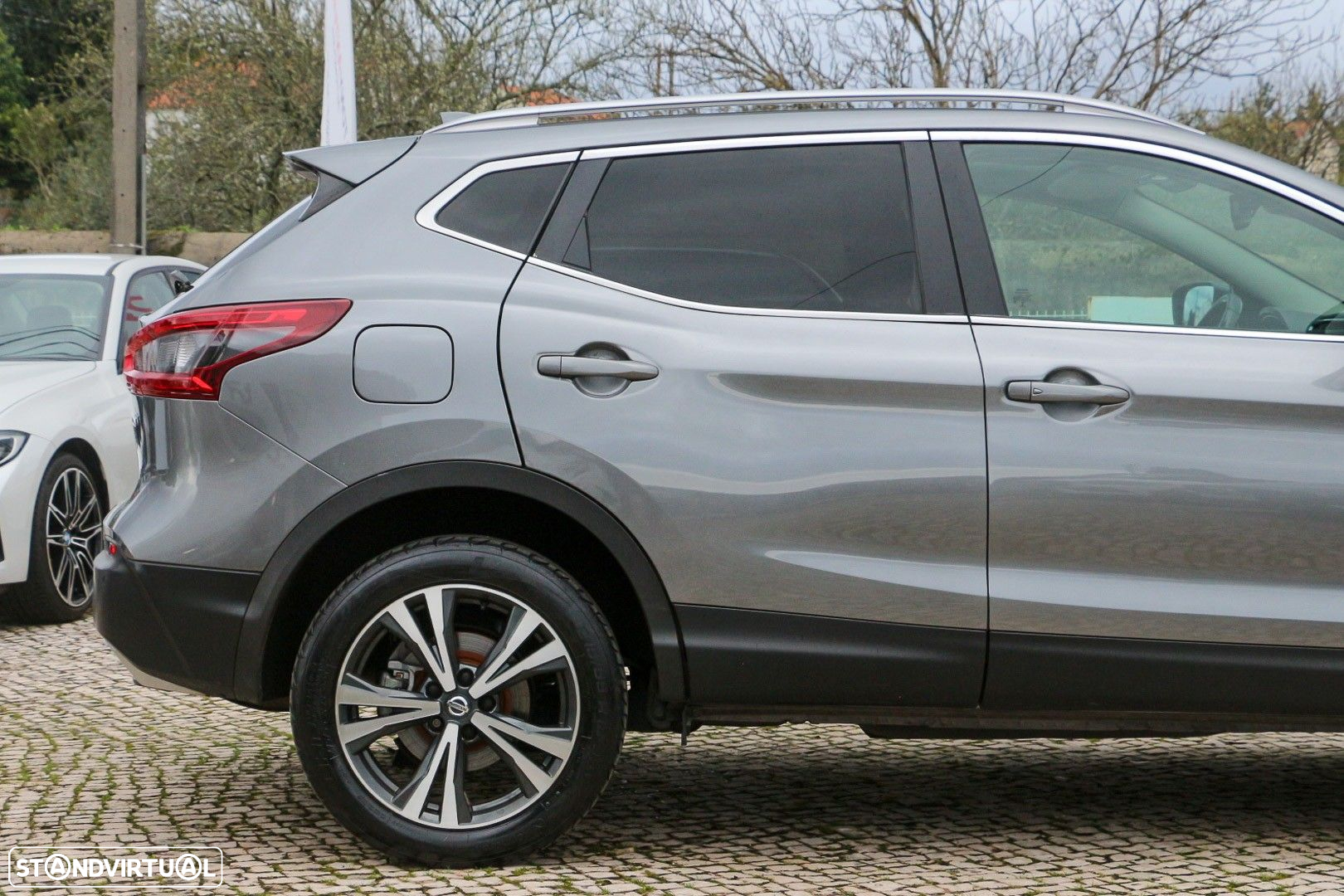 Nissan Qashqai 1.5 dCi N-Connecta - 10