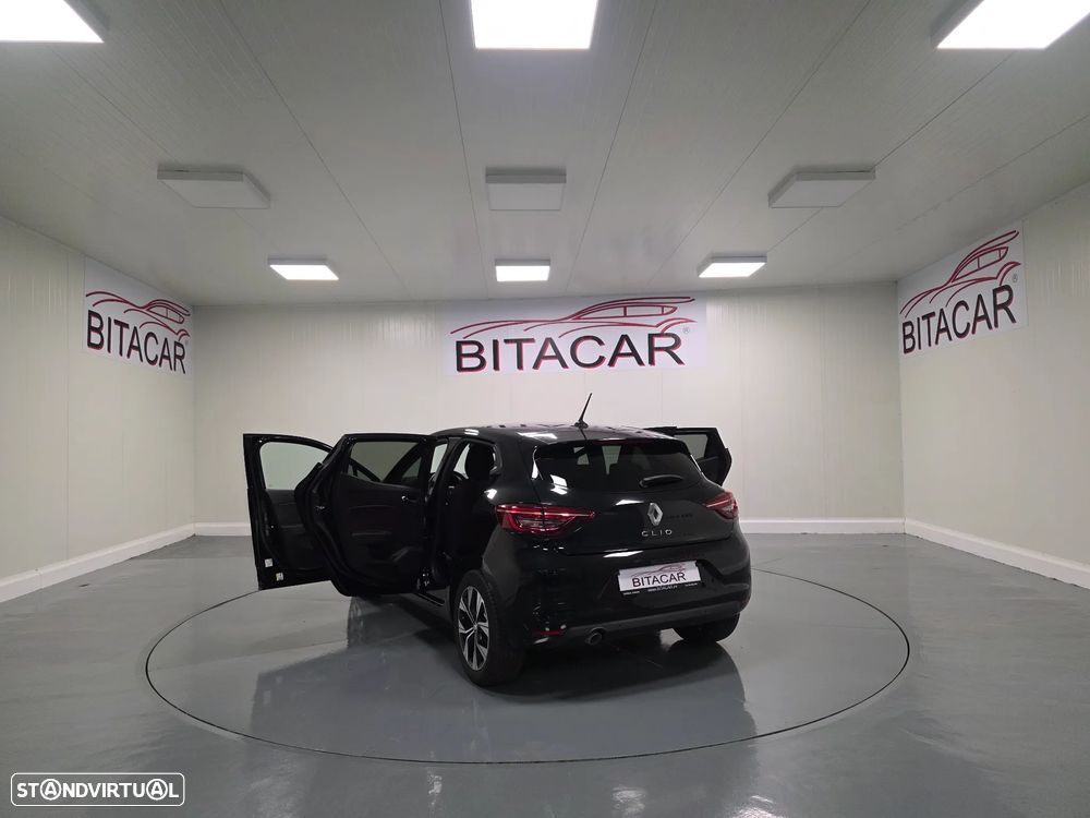 Renault Clio 1.0 TCe Evolution Bi-Fuel - 22