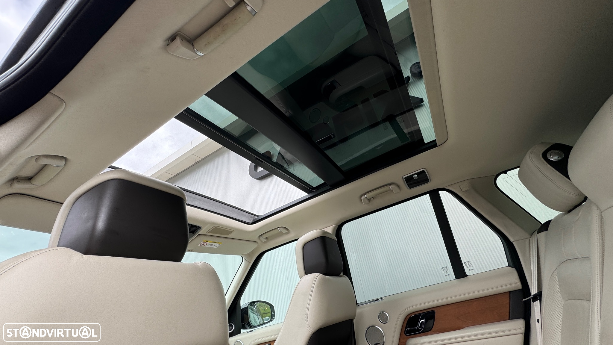 Land Rover Range Rover 2.0 Si4 PHEV Vogue - 28