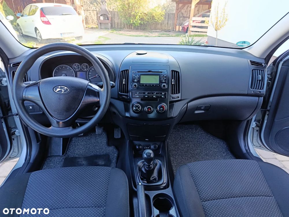 Hyundai i30 1.4 Blue Comfort - 23