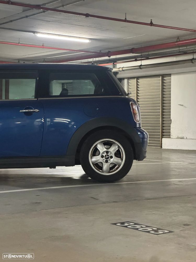 MINI 3 Portas Cooper D - 10