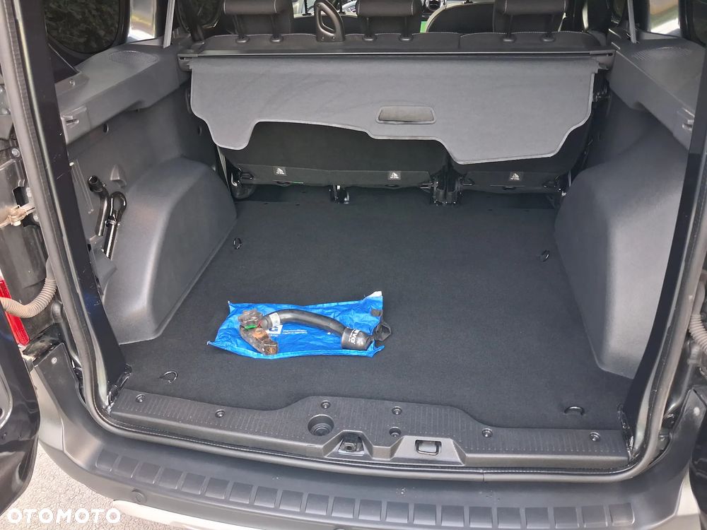 Dacia Dokker 1.3 TCe Stepway - 6