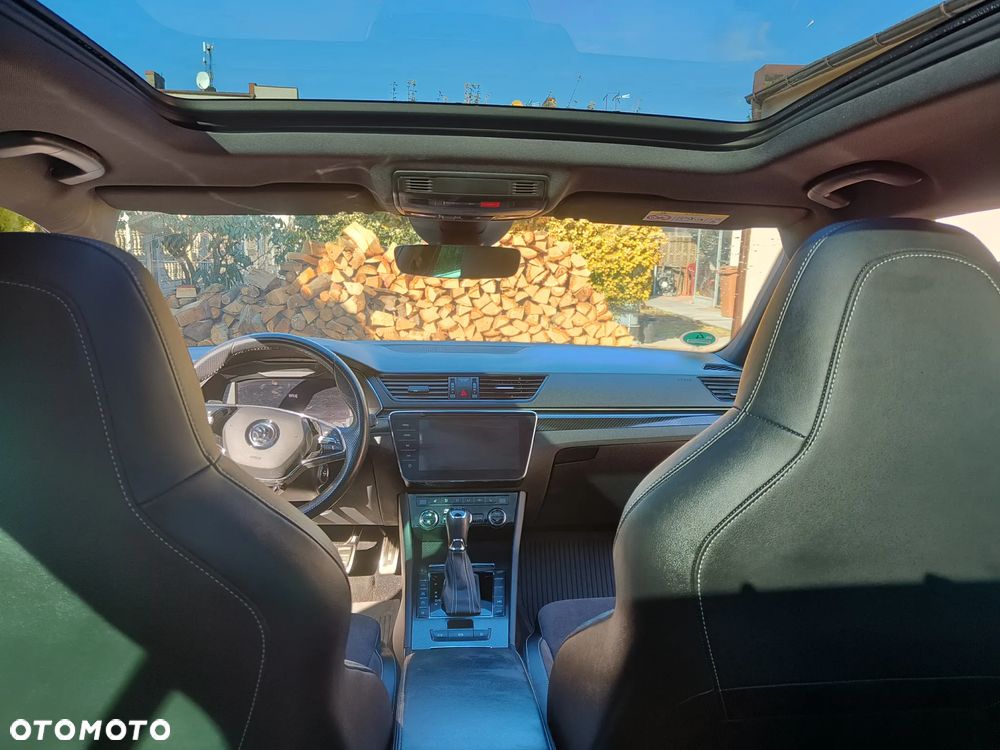 Skoda Superb 1.4 TSI Plug-In Hybrid Sportline DSG - 18