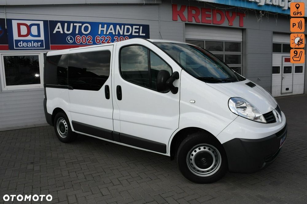 Renault Trafic - 1
