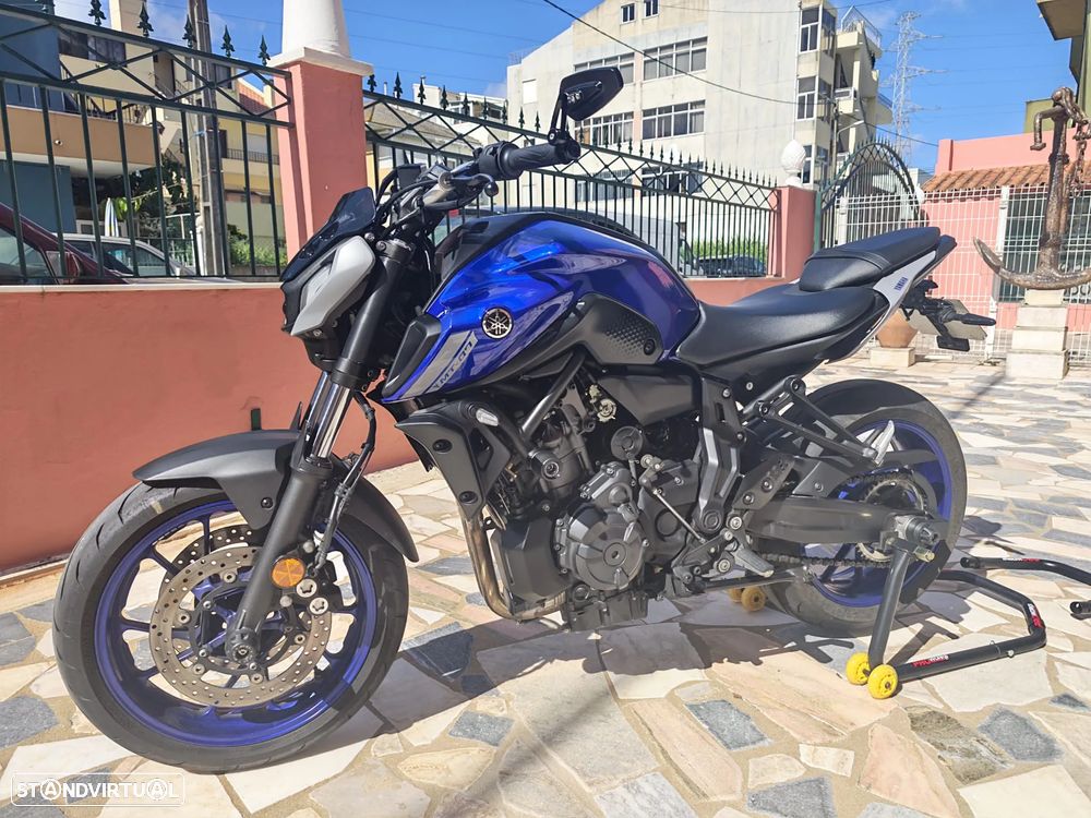 Yamaha MT-07 - 2