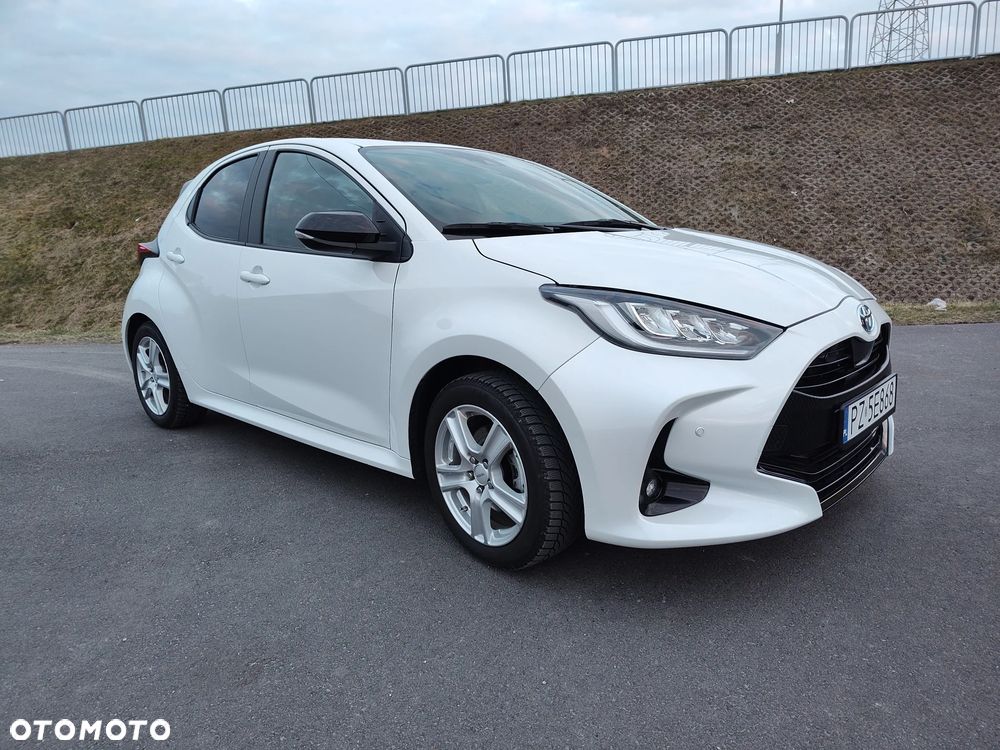Toyota Yaris Hybrid 1.5 Executive - 4