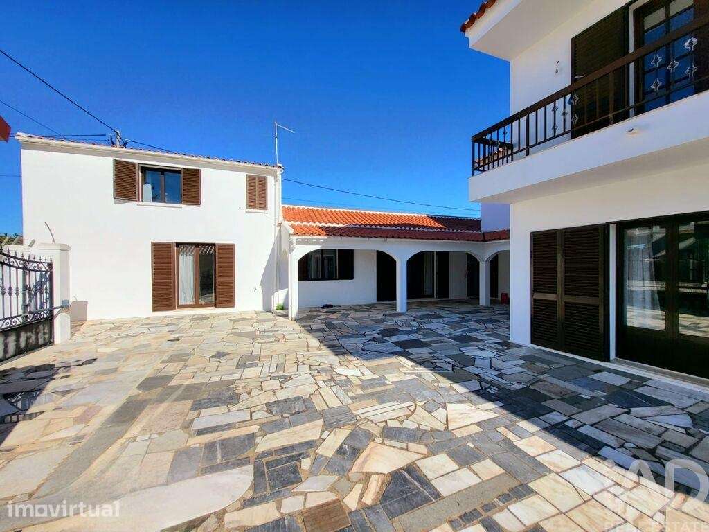 Casa / Villa T5 em Luz de Tavira e Santo Estêvão de 224,5 m2 - Grande imagem: 3/39