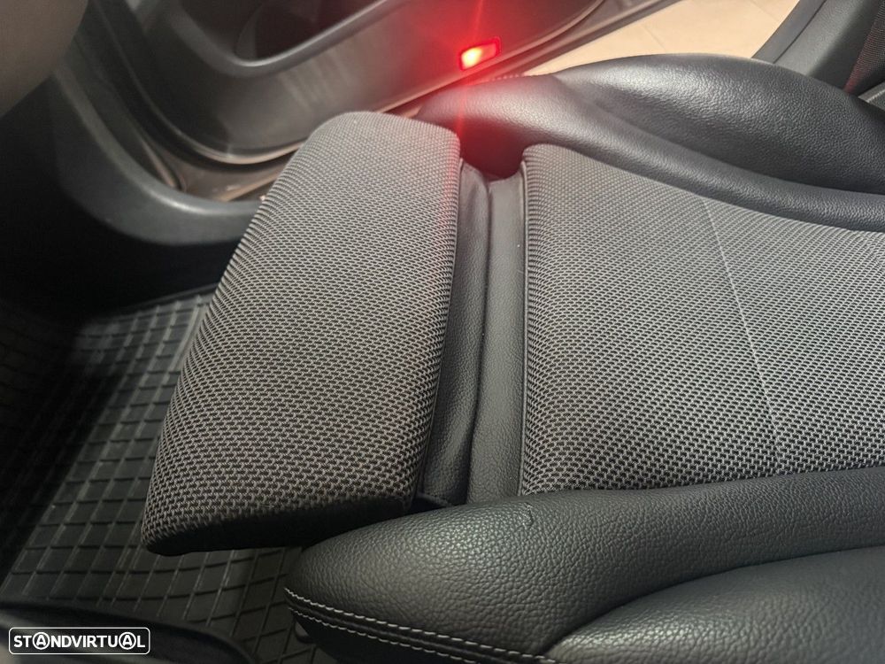 Mercedes-Benz C 220 BlueTEC Avantgarde Aut. - 22