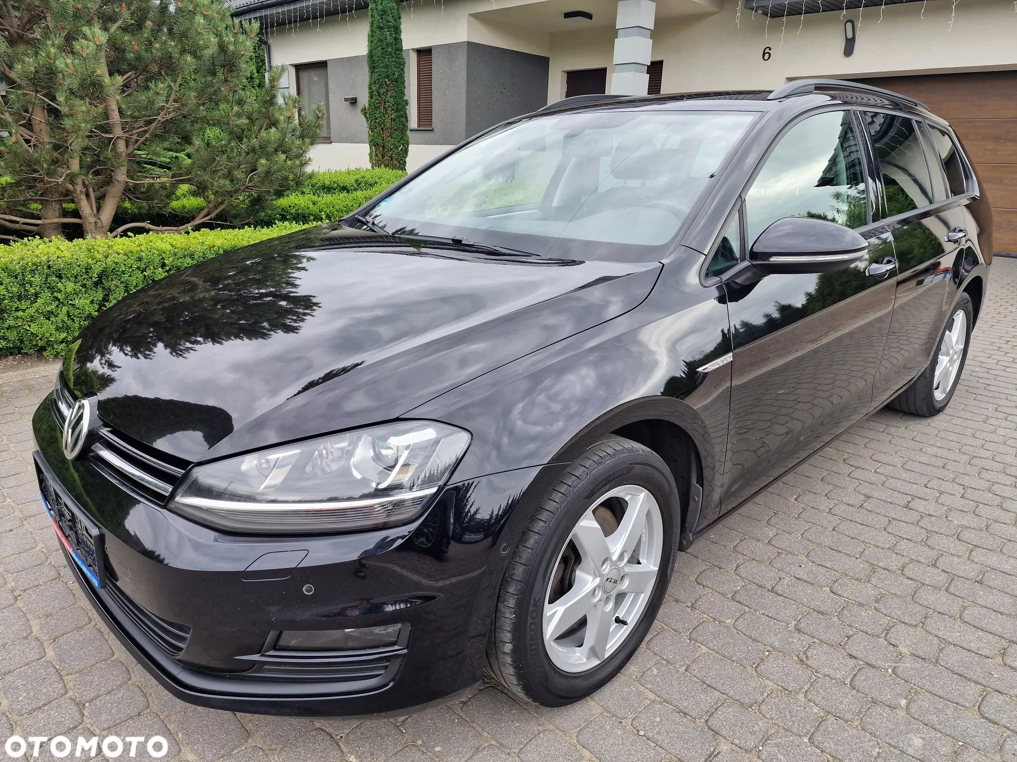 Volkswagen Golf 2.0 BlueTDI Cup - 27