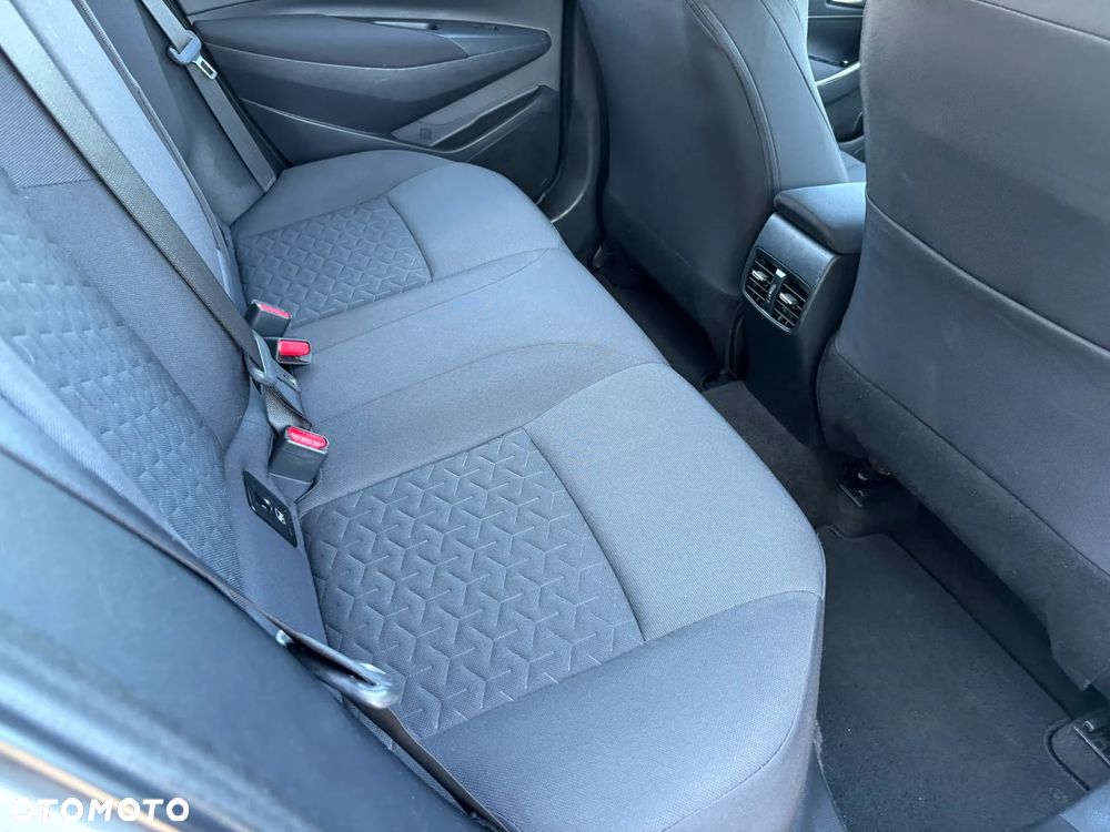 Toyota Corolla 1.2 T Comfort - 24