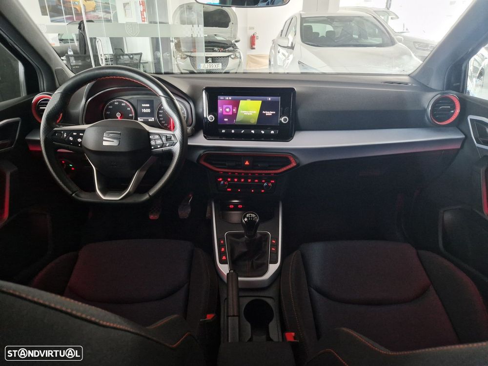 SEAT Arona 1.0 TSI FR - 8