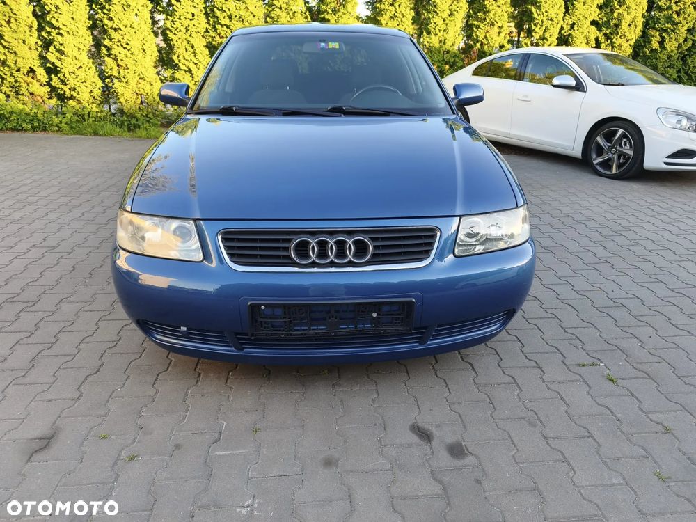 Audi A3 Sportback 1.8T Attraction - 2