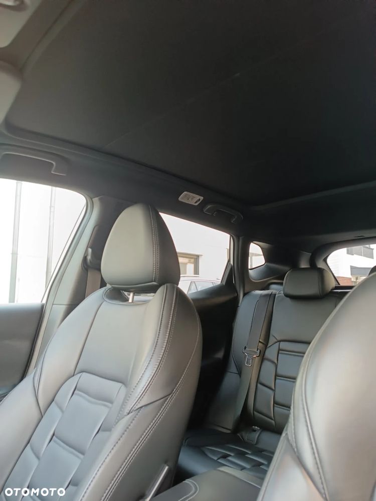 Nissan Qashqai 1.6 DCi TEKNA+ - 36