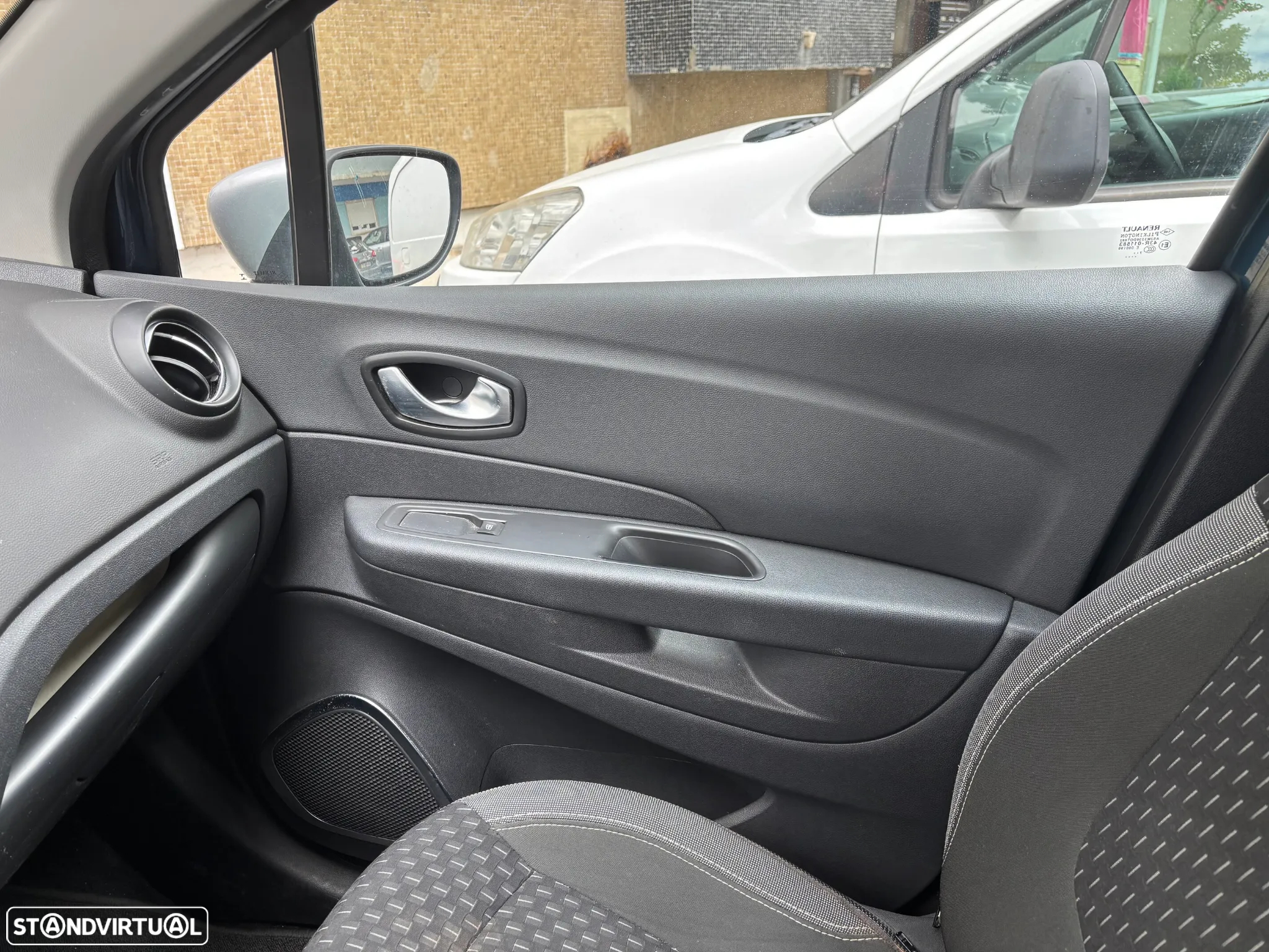 Renault Captur 0.9 TCE - 5